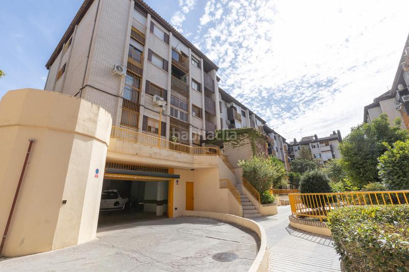 Foto f279130c-38f8-45f0-9fff-8f0ced0c7fd2. Appartement avec chauffage parking dans parque nueva Granada Granada