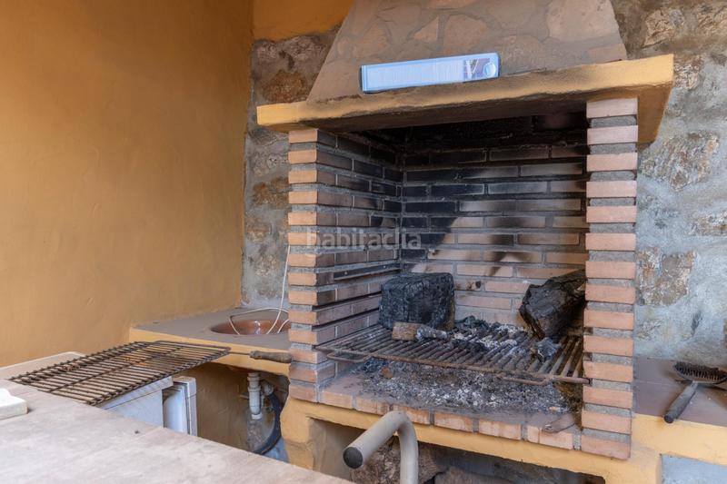 Foto f3dcf915-3732-4b92-bdc4-a21a064b5d5e. Chalet with heating parking pool in Cortes-Huertas Madrid