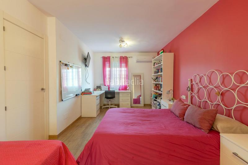Foto 844cd27b-82af-428d-86d5-06965cb2a12e. Chalet en Cortes-Huertas Madrid