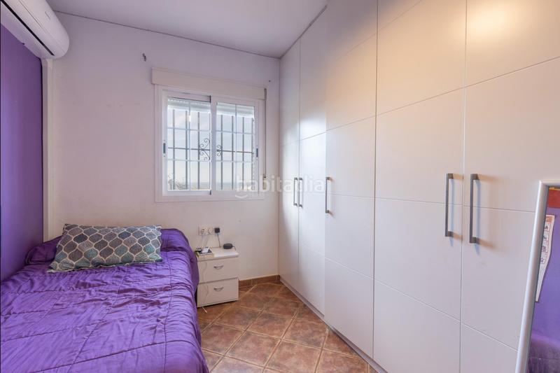 Foto 423cd351-ce50-44cc-97a7-cfbfb5354cbc. Chalet con riscaldamento parcheggio piscina in Cortes-Huertas Madrid