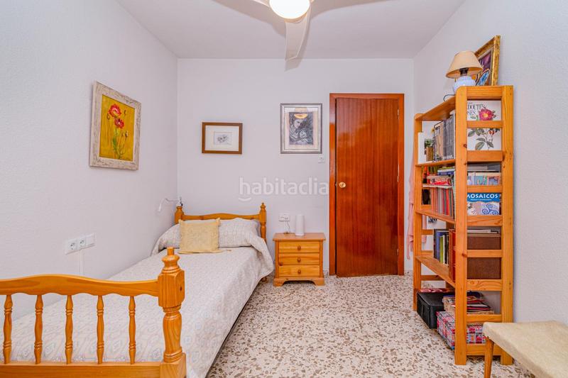 Foto a6e1d903-bf6b-405c-95fa-236ca20f7a08. Piso estupendo piso en jardin de la reina en Fígares Granada