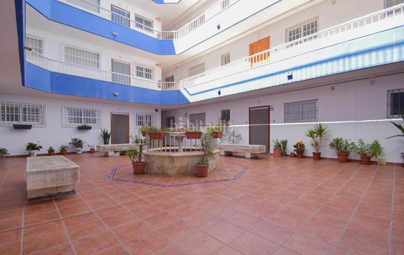 Foto 8fa7cd50-d643-41cc-a90a-7e22ade68673. Pis amb aparcament a La Caleta - La Guardia Salobreña