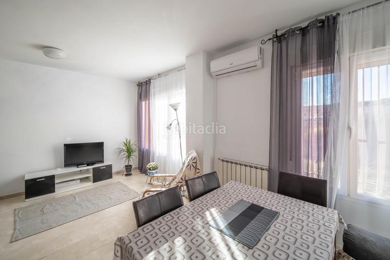 Foto a3189936-23ea-41fa-b165-42f07bda96b3. Appartement avec chauffage parking dans Cerrillo de Maracena - Periodistas Granada