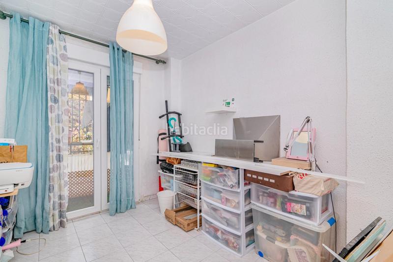 Foto 17d55174-504e-41fe-95a1-5a2df48f7c69. Piso  en la codiciada zona del genil capital en Granada