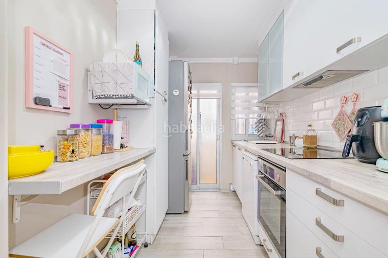 Foto 60e276e0-53a9-417c-802e-4b551b6490fb. Piso  en la codiciada zona del genil capital en Granada