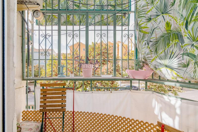 Foto e8216c3e-87a4-4476-b37d-b3ec48cccbf7. Piso  en la codiciada zona del genil capital en Granada