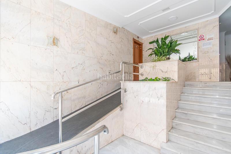 Foto fd8a65d2-9cd6-4dd9-a431-ad4ac08080e3. Pis a Avda. De los Ogíjares Armilla