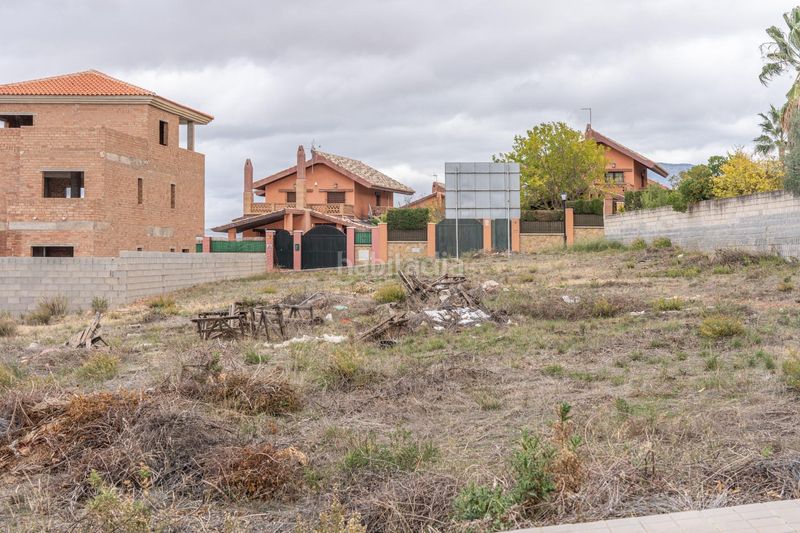 Foto 49ca9caf-8671-4d93-89b2-5d7784893fc9. Terreny residencial a Dílar