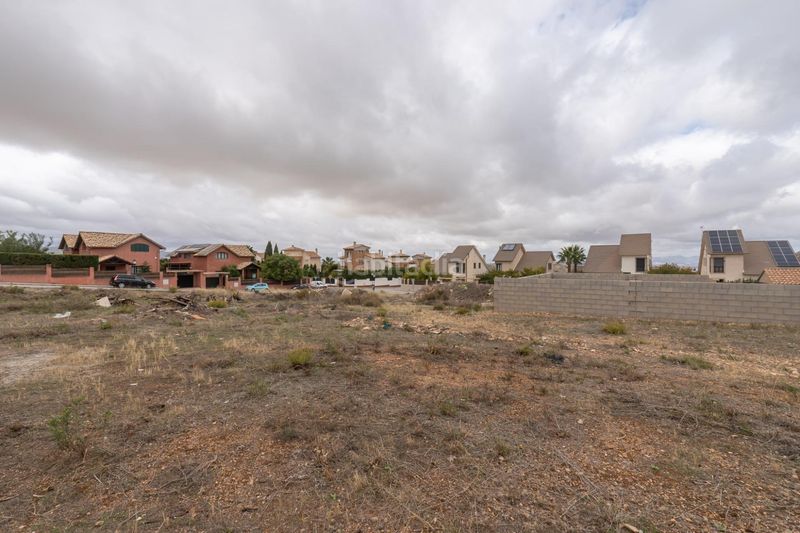 Foto 6d6ec00a-a641-4d93-863d-94b37a7aedf7. Terreny residencial a Dílar