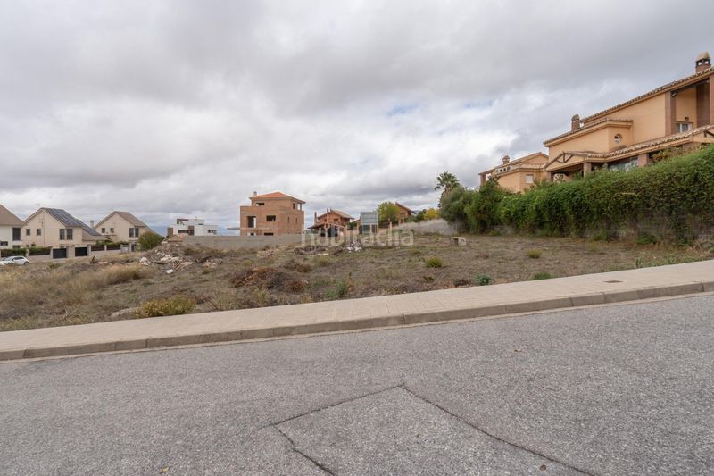 Foto c0b88d10-bfd7-48df-a379-1f63181fdde2. Terreny residencial a Dílar