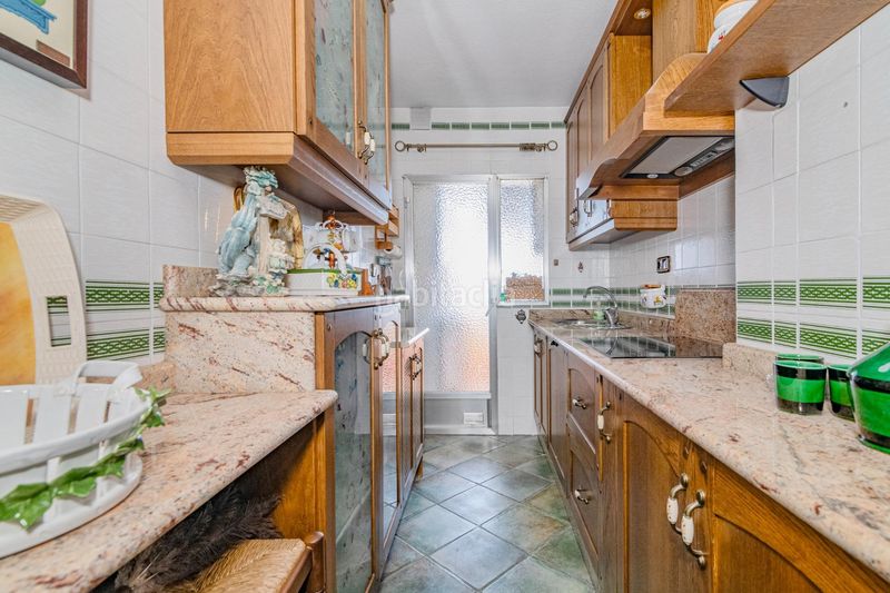 Foto 56478640-6289-4845-a6fb-373b9bf50612. Pis amb aparcament a Angustias - Chana - Encina Granada