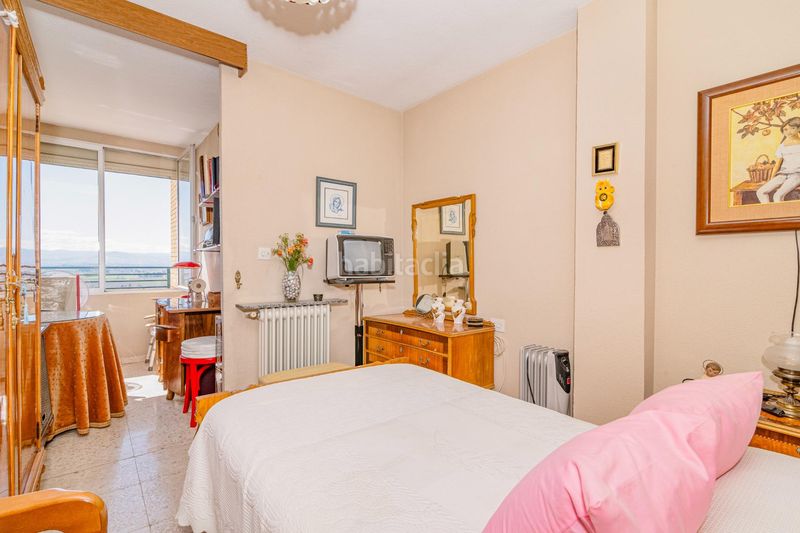 Foto 9c587f4d-6e1a-4dcc-95d9-bc6765901925. Pis amb aparcament a Angustias - Chana - Encina Granada