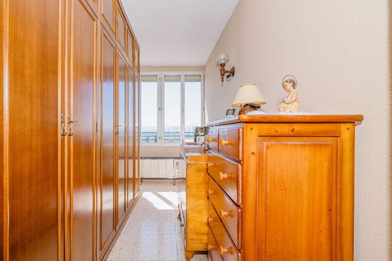 Foto aa83a3c6-21b6-42d3-abb6-88030c02a3f6. Pis amb aparcament a Angustias - Chana - Encina Granada