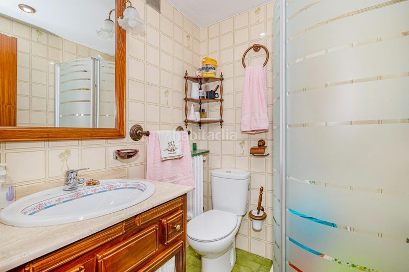 Foto fcdec1d0-a403-4250-8266-cc2c9c26a905. Pis amb aparcament a Angustias - Chana - Encina Granada