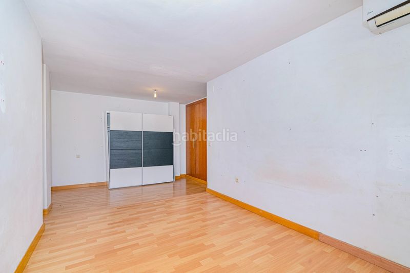 Foto 0cd7203b-4780-475a-a090-cb9381ee6a0f. Àtic amb aparcament piscina a La Zubia Ciudad Zubia (La)