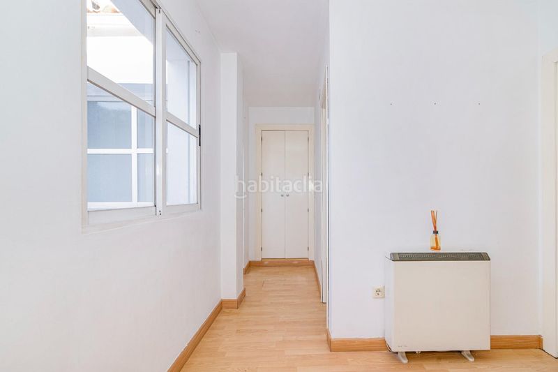 Foto da83416d-1438-4bb5-947c-db5206bb18f7. Àtic amb aparcament piscina a La Zubia Ciudad Zubia (La)