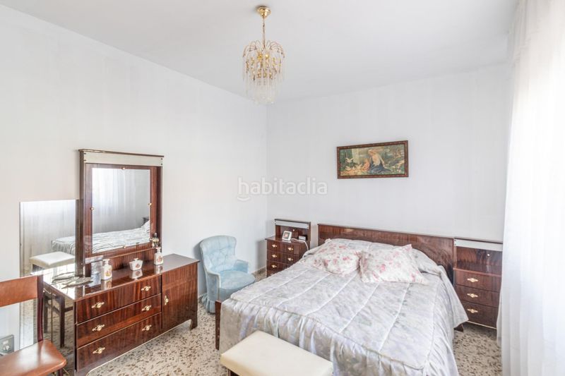 Foto 122d4a93-b7d0-405f-833a-8759679315ac. Casa adossada a Poniente Armilla