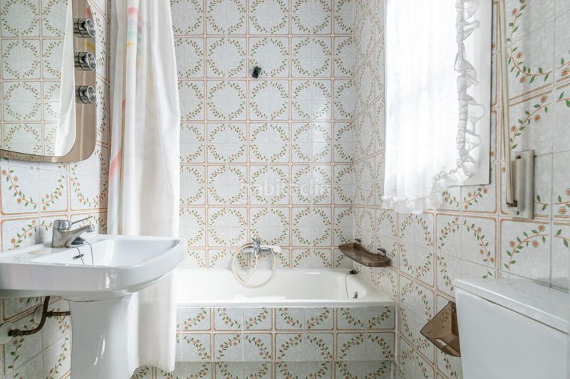 Foto e472d146-9283-4151-a15e-5250cfabf976. Casa adossada a Poniente Armilla