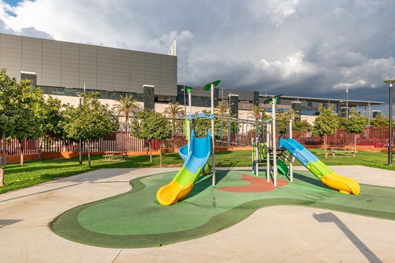 Foto 27878367-eb08-4894-aa4c-9101bf7cc306. Pis amb aparcament piscina a San Miguel Armilla