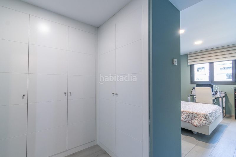 Foto fa812617-1dcd-4f0f-88c3-66856f2cb402. Pis amb aparcament piscina a San Miguel Armilla