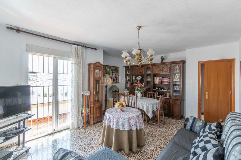 Foto 178837a8-f01b-42dc-aedf-ad8500f28fda. Casa amb aparcament piscina a Atarfe