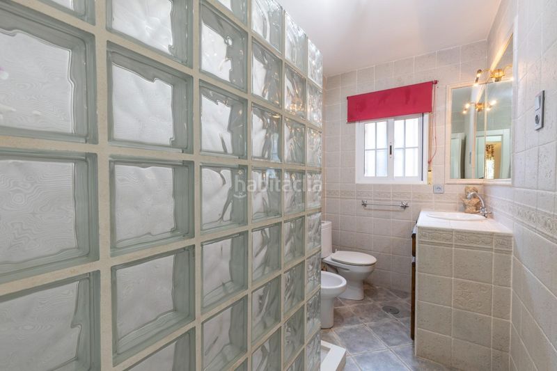 Foto 85f5026a-7640-4de6-b16a-67369e7c9a55. Xalet amb aparcament piscina a Almuñecar centro Almuñécar