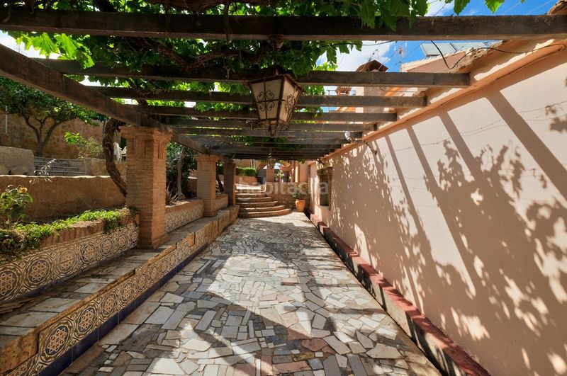 Foto 39fde00a-3ec4-4b82-9879-584d737f1cc7. Masia amb aparcament piscina a Padul