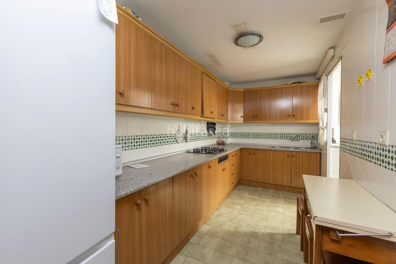 Foto 9f45ef10-0250-4d83-b959-6d1e9686cfc2. Pis a Loja