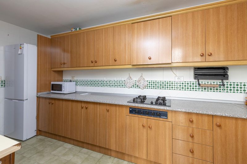 Foto c0051f69-410d-4558-ae66-90f57fe52a27. Pis a Loja