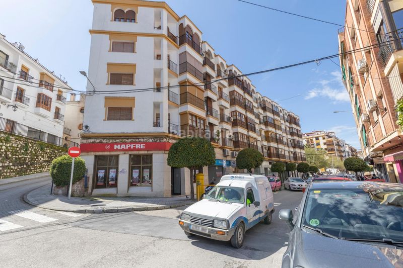 Foto cf84edc9-f244-4e35-85c9-68ffa0ed578f. Pis a Loja