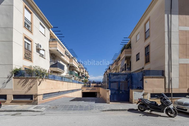 Foto 4577b63e-7343-4fdb-b74c-3f38a7cde191. Pis amb aparcament piscina a Residencial Triana - Barrio Alto Gabias (Las)