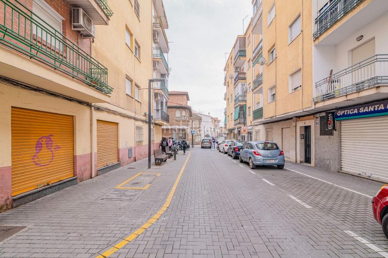 Foto bdca0d94-91be-4819-8f50-3a9dc35ecde3. Pis a Maracena