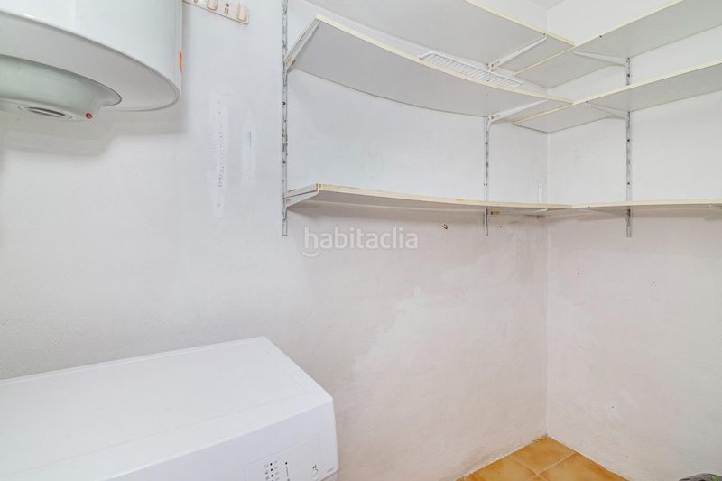 Foto bcd46530-e086-456f-98f3-5cc9a3100b85. Àtic amb aparcament piscina a La Zubia Ciudad Zubia (La)