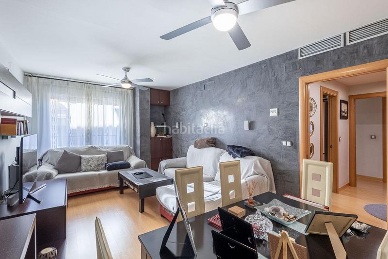 Foto 22746880-7c4c-43bf-8149-c31fe4c97e1a. Pis amb aparcament a Ogíjares