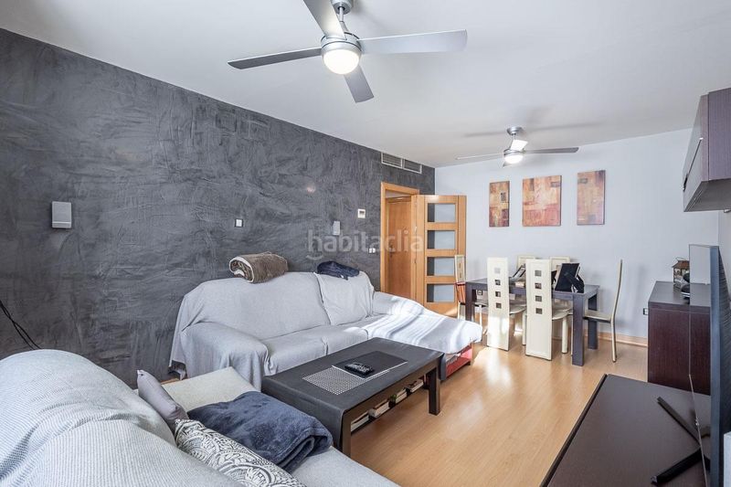 Foto b7b45bdd-cc27-4040-b4d6-a57455fe8295. Pis amb aparcament a Ogíjares