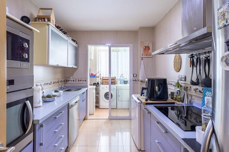 Foto c677042b-0d81-4116-a7df-268b8f57a002. Pis amb aparcament a Ogíjares