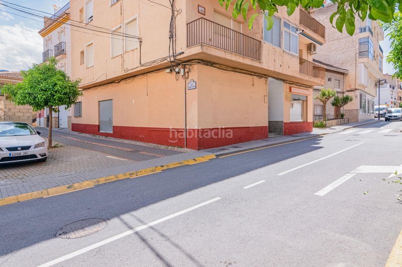 Foto cbfe1e1f-49c3-4516-b1dc-385f50a21023. Local comercial a Dúrcal