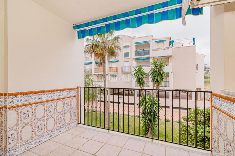 Foto 5459e959-2d27-42fc-8453-e33c133d2e46. Pis amb piscina a Salobreña costa Salobreña