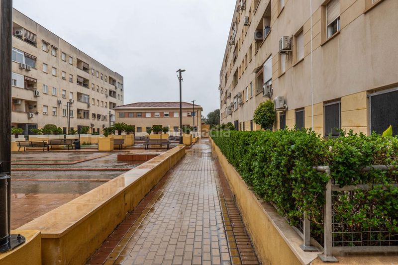 Foto ac7a147d-00a3-4c39-b87b-d0003a96e85d. Dúplex amb calefacció aparcament a Almanjáyar Granada