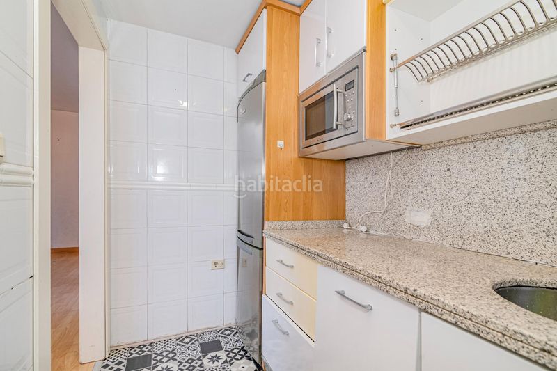 Foto d3da3d98-36e9-4461-b016-f07509aba983. Àtic amb aparcament piscina a La Zubia Ciudad Zubia (La)