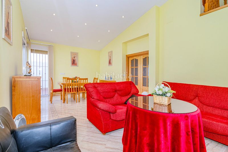 Foto 4bbe8e32-34f4-47df-b6eb-8d937f085db4. Xalet amb aparcament piscina a Íllora