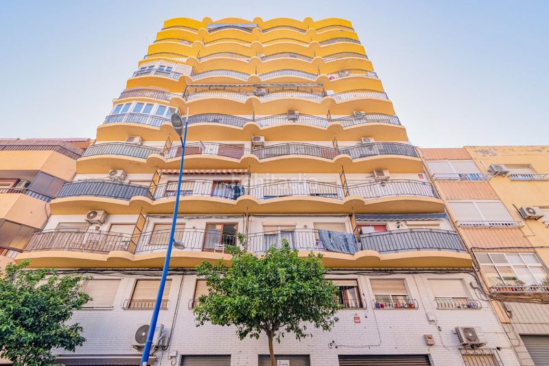 Foto bbcf6357-5faa-4ae2-80f1-0b94d2a90fd0. Pis amb calefacció a Plaza de Toros - Santa Rita Almería