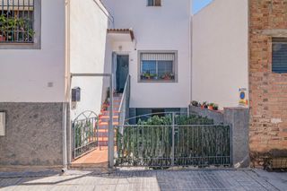 Casa adossada a Aljomahima - Ermita. Adosada en las gabias de 4 dormitorios
