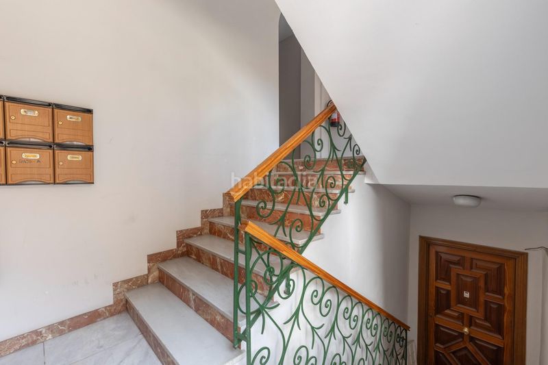 Foto bb293ba3-8c0a-41a8-8116-5c0114c01d95. Local comercial a Maracena