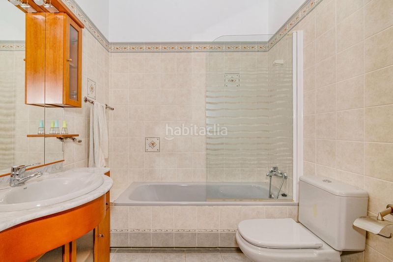 Foto e57d2e8c-db6a-473f-8372-959ebe0f0c60. Xalet amb aparcament piscina a Íllora
