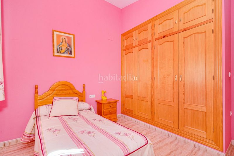 Foto eed36e51-07d4-4b28-93c4-8130d724354a. Xalet amb aparcament piscina a Íllora