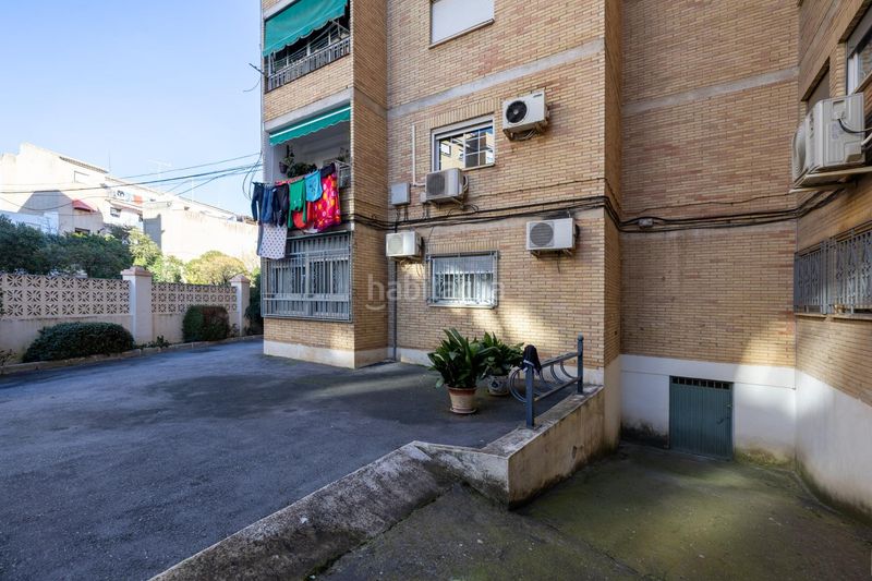 Foto 46e7d1d2-55e4-4623-ab7e-9946a9be3b4d. Planta baixa amb aparcament a Barrio de Zaidín Granada