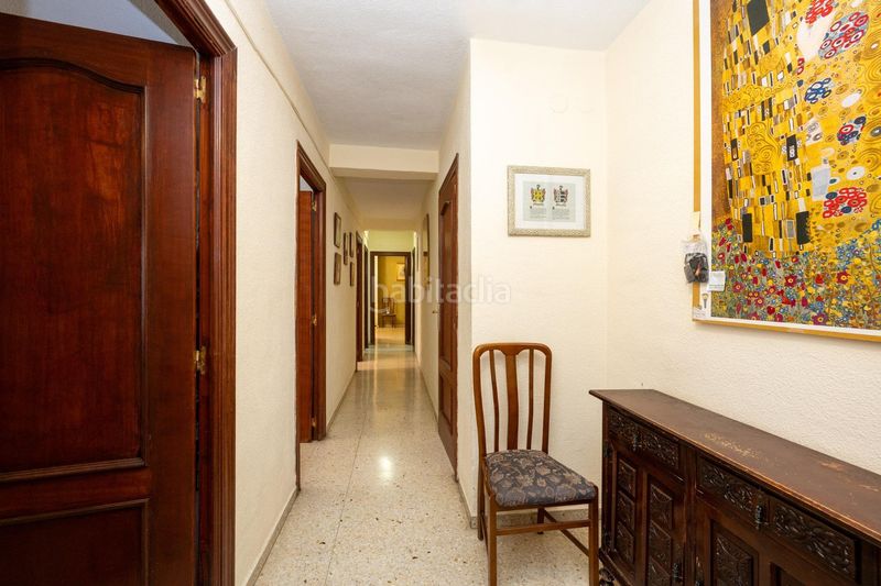 Foto 8a98a2c7-649c-4300-9567-a58fb80e2091. Planta baixa amb aparcament a Barrio de Zaidín Granada