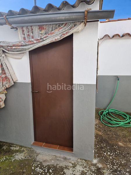 Foto c9874401-7ce0-4559-816f-8b41dbdb883a. Casa adossada a Jayena
