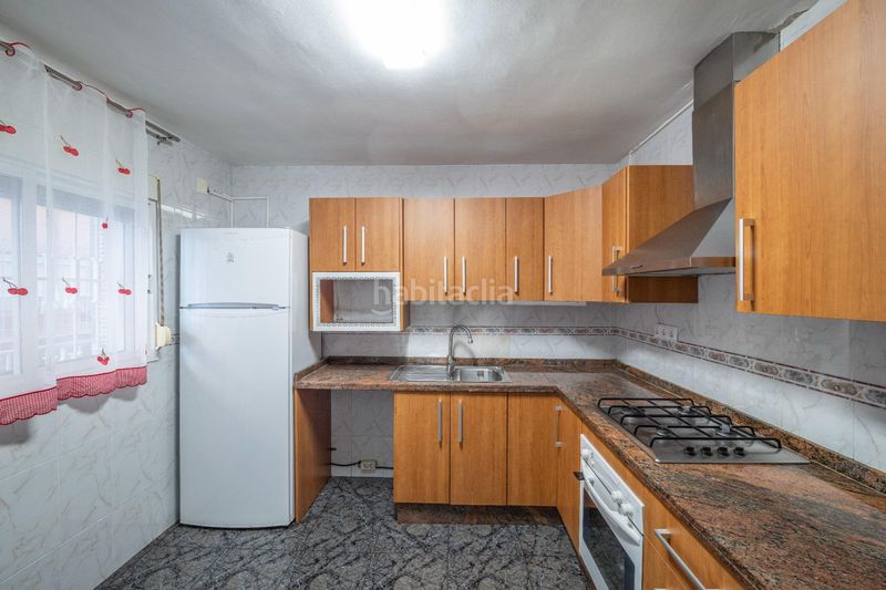 Foto ac0e409b-23f8-41d6-8cdd-4eb7b7335da0. Casa a Atarfe